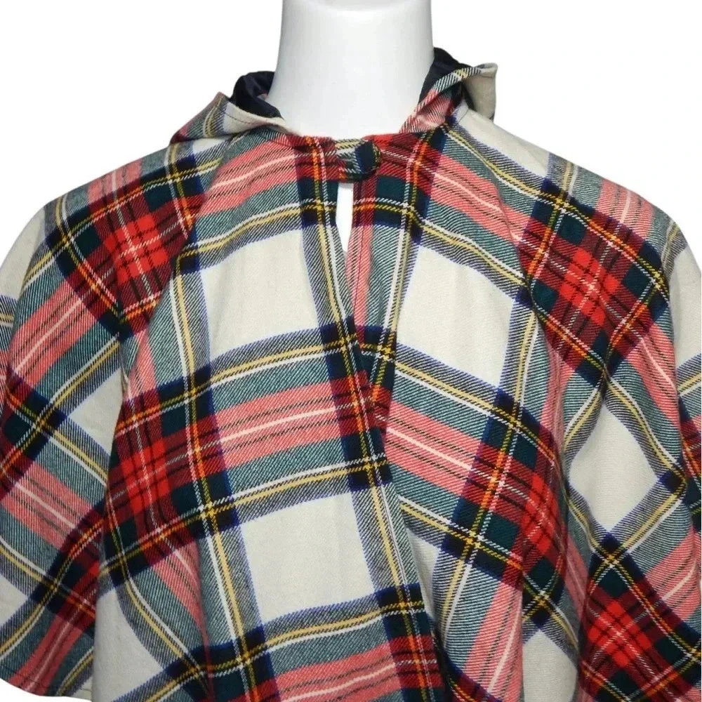 O'NEIL of Dublin Ireland Girls Hooded Cape Poncho Stewart Tartan Dress Size L